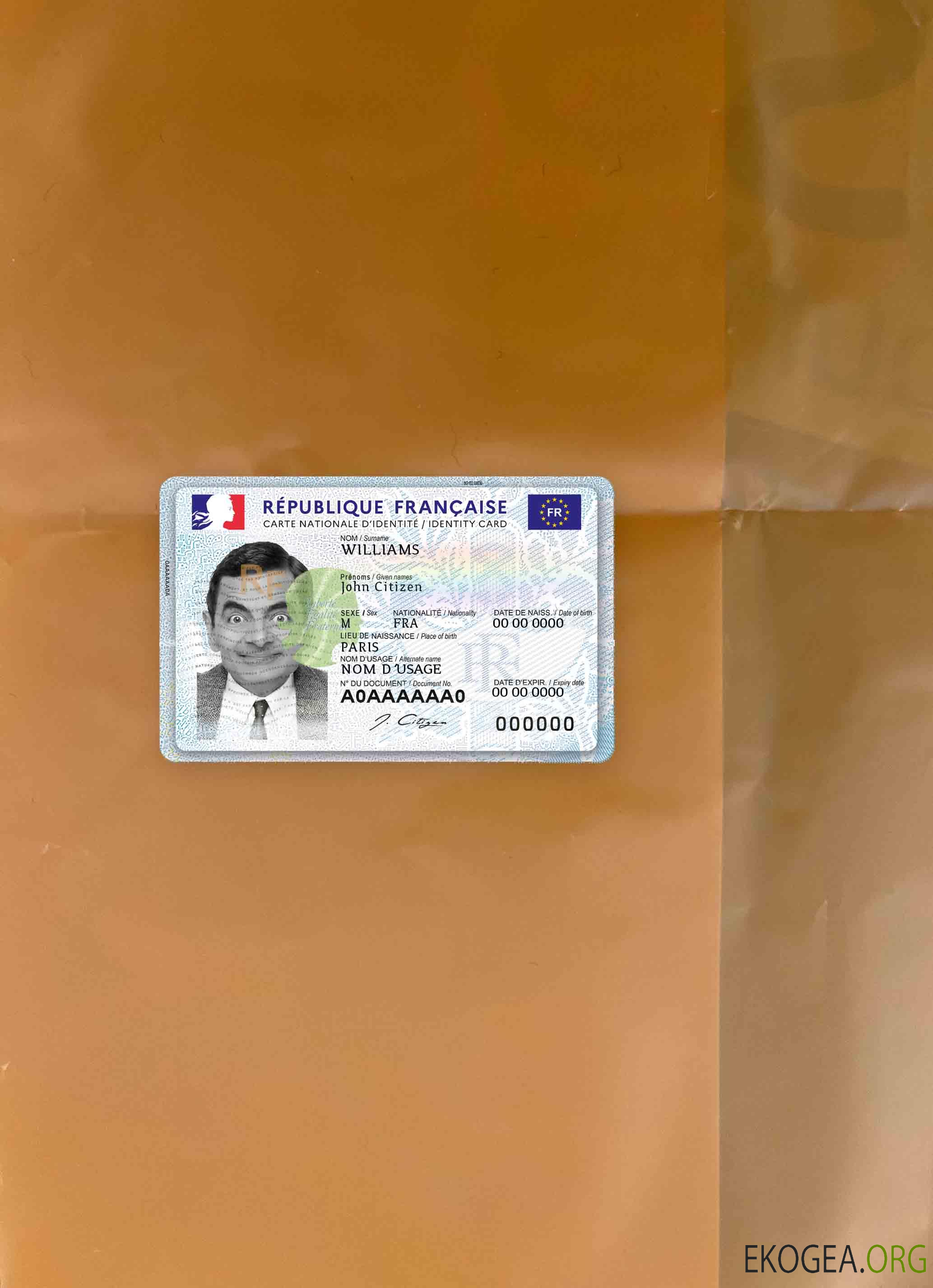 Nouvelle carte d'identité France (mars 2021   présent) photolook AVANT